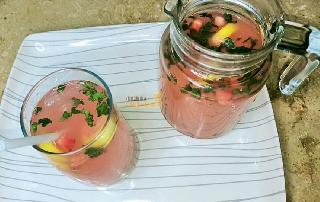 Strawberry Lemonade Drink