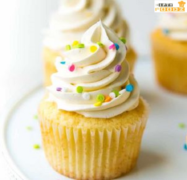 Microwave Vanilla Cupcakes