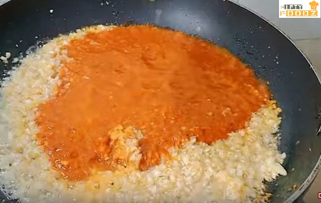 Schezwan Sauce Recipe-niftyfoodz