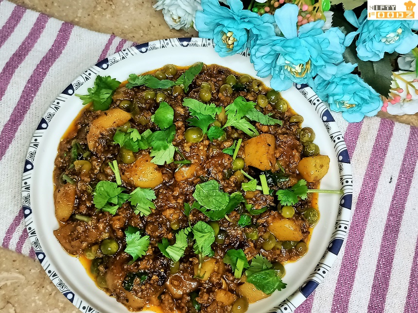 Old Delhi Style Aloo Matar Keema