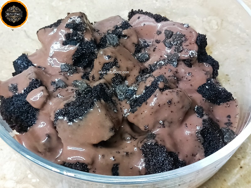 4 Ingredient 10 Minutes Brownie Box