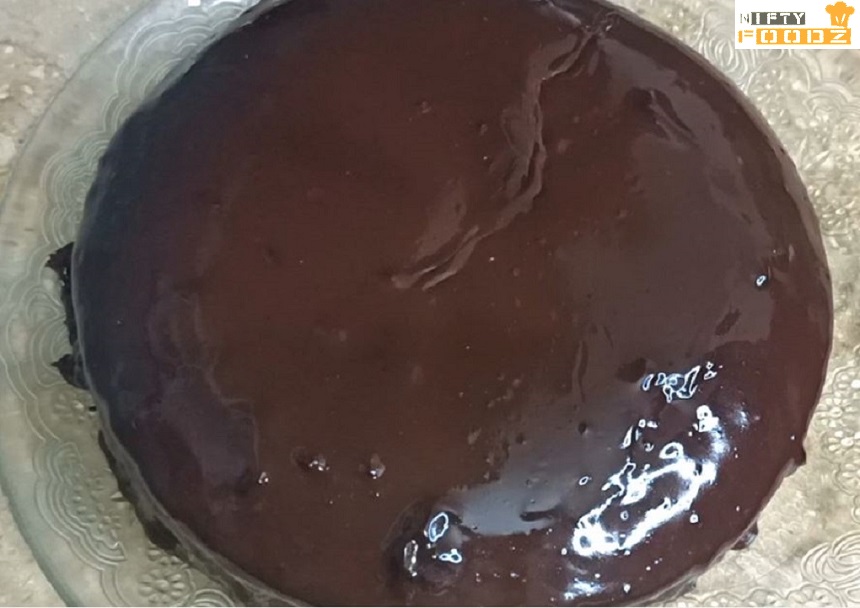 5 Minute Hot Chocolate Cake In Microwave