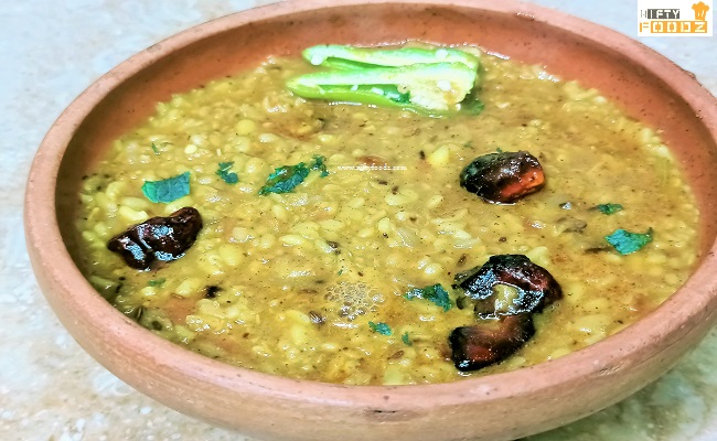 Tadke Wali Moong Dal
