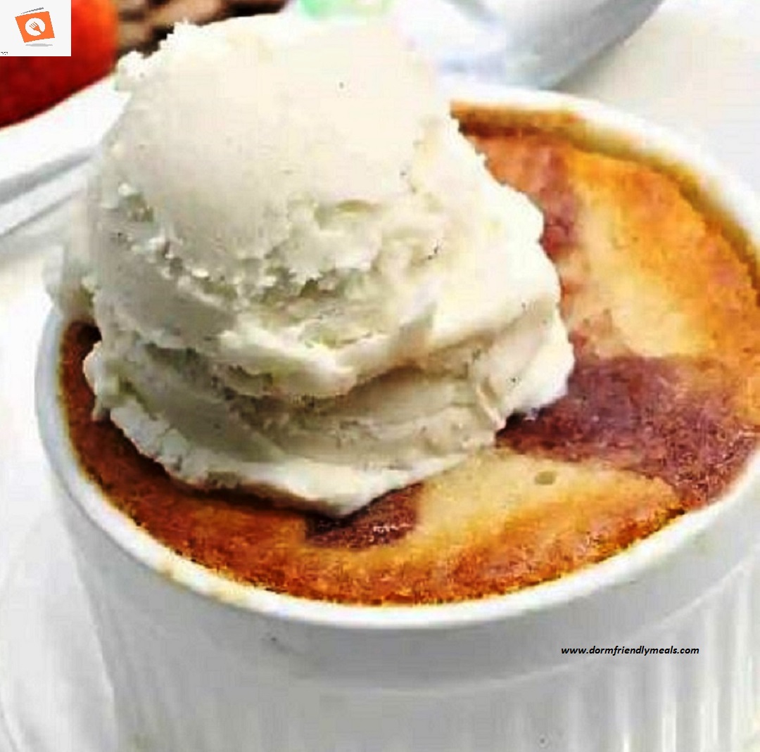 Dorm Room Microwave Strawberry cobbler